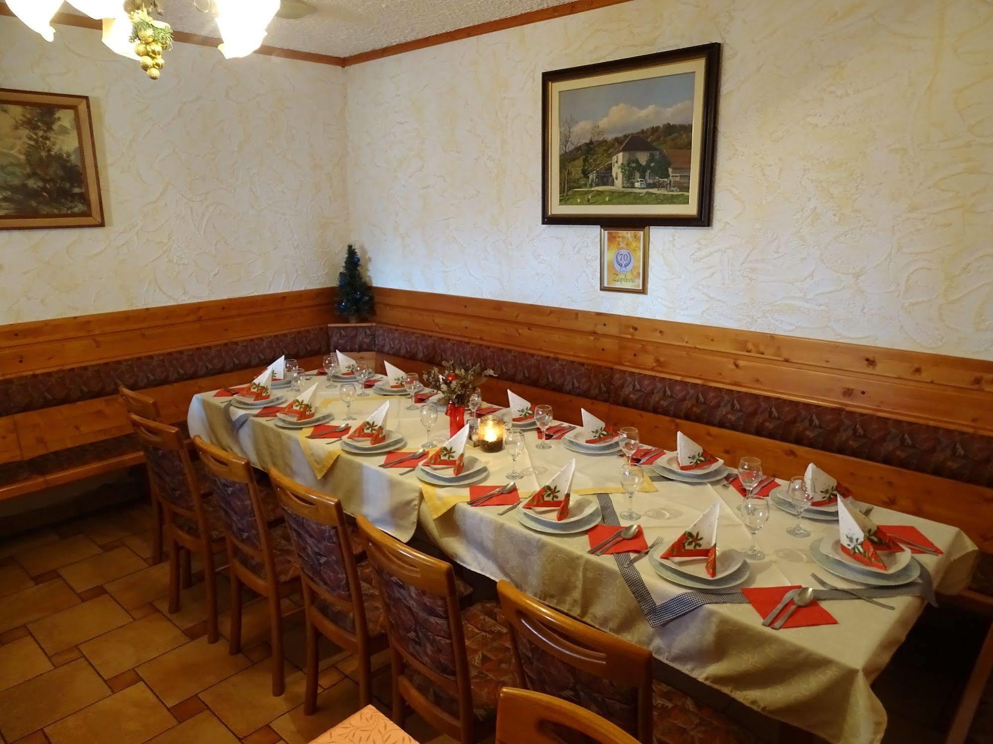 Guesthouse Mesec Zaplana Връхника Екстериор снимка